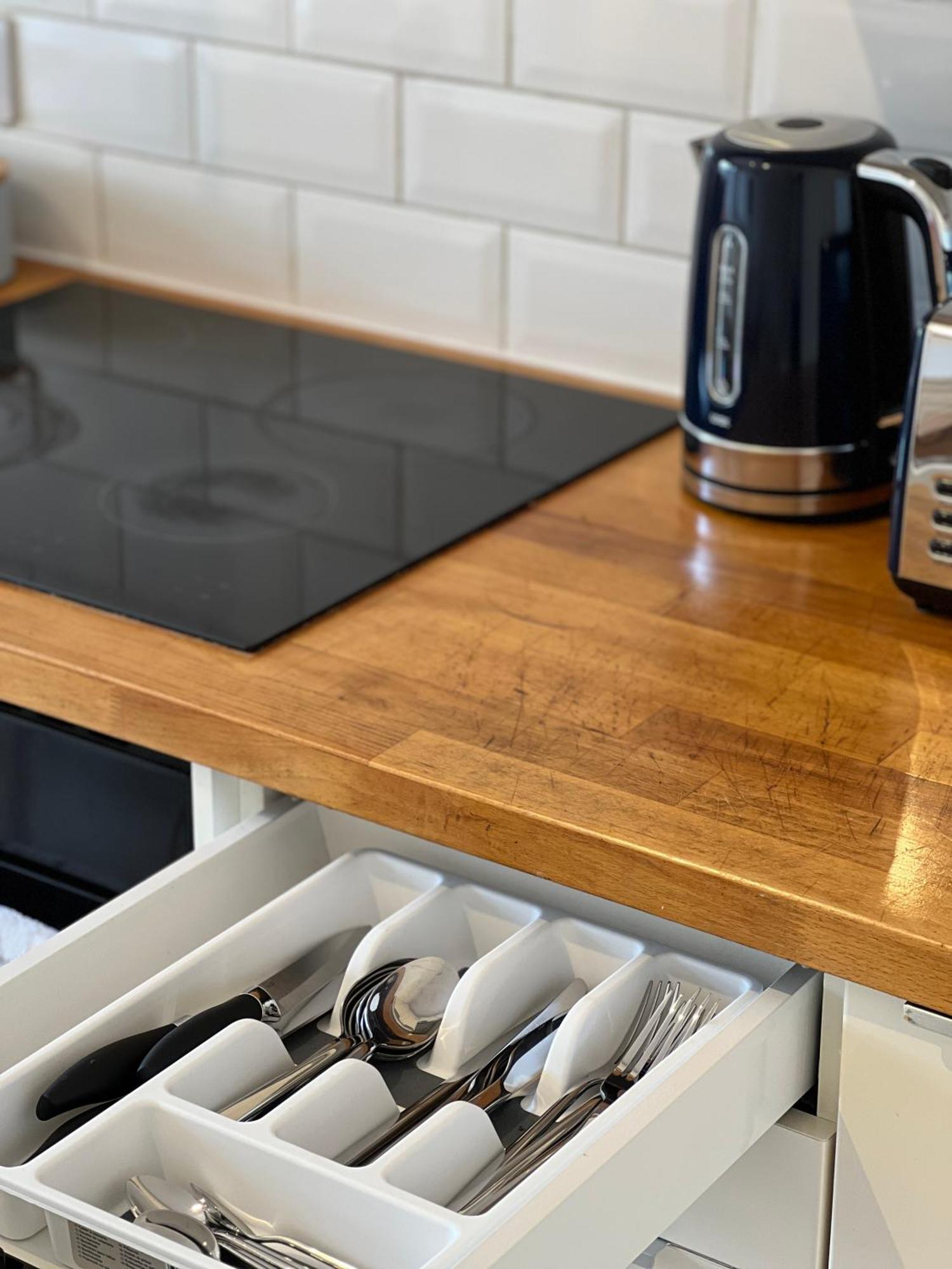 Charming Central Windsor 2 Bed Cottage Free Residents Parking And Private Garden Legoland Ascot Windsor Castle Thorpe Park Heathrow Airport المظهر الخارجي الصورة